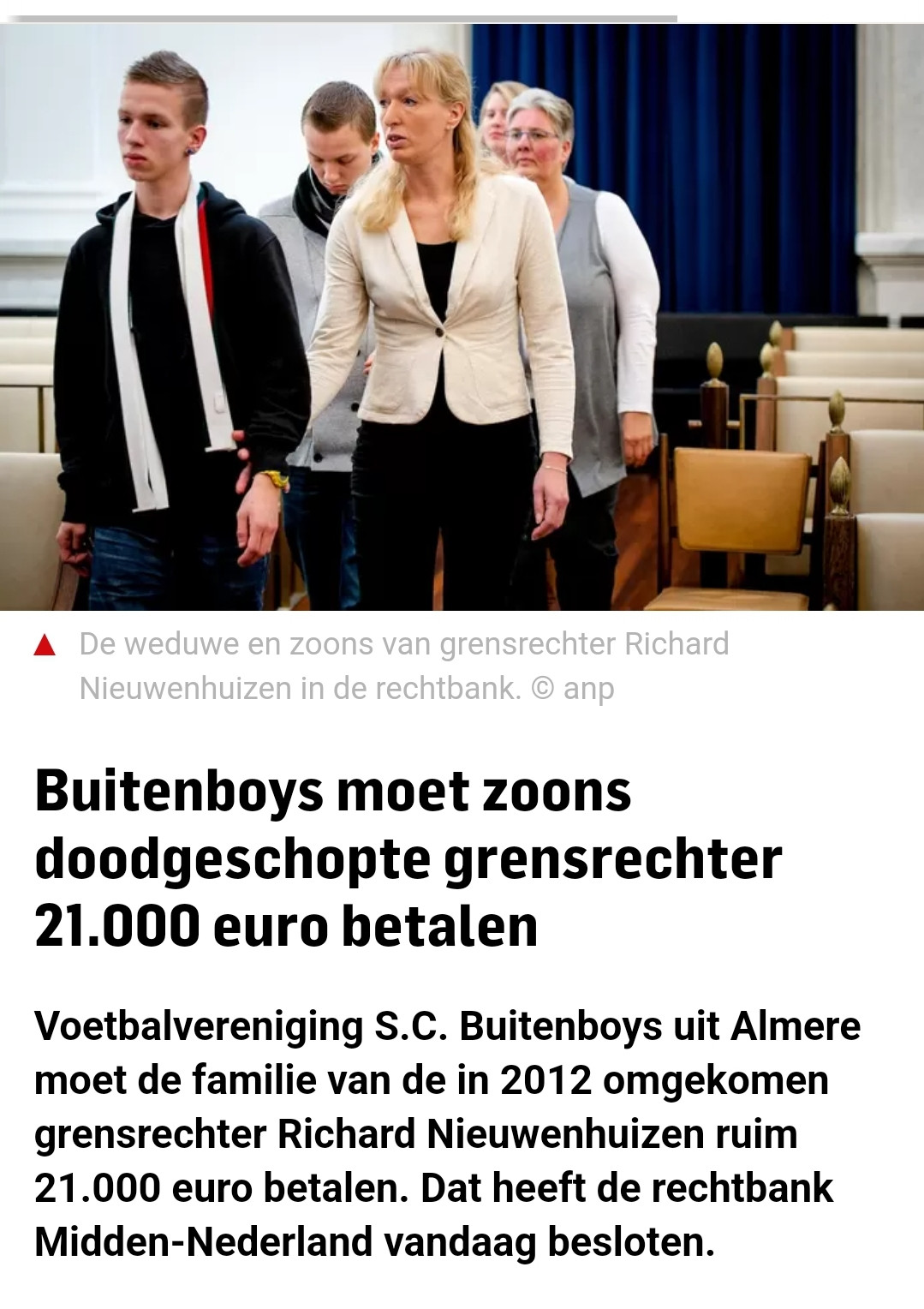 dPOCmua.jpg