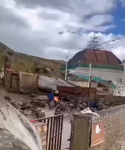 UJZ7PLgSbe vQFIZ.jpg