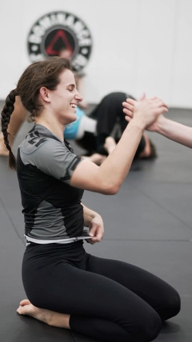 LEGINS JIUJITSU740@adelefornarino