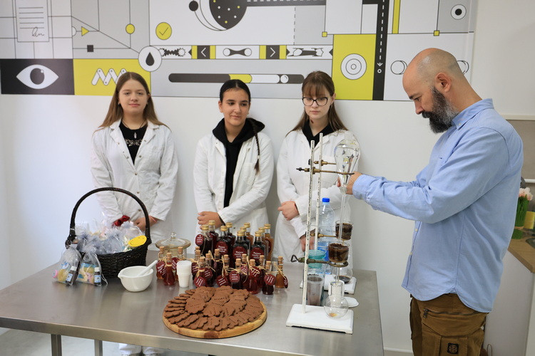 Mejkers lab, drugi u Kragujevcu, otvoren u Prvoj tehničkoj školi