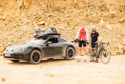 Porsche 911 Dakar Walter Roehrl Interview YT Szepter WEB 8883 10 11zon