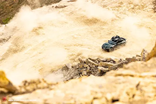 Porsche 911 Dakar Walter Roehrl Interview YT Szepter WEB 3524 15 11zon