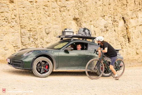 Porsche 911 Dakar Walter Roehrl Interview YT Szepter WEB 8784 11 11zon