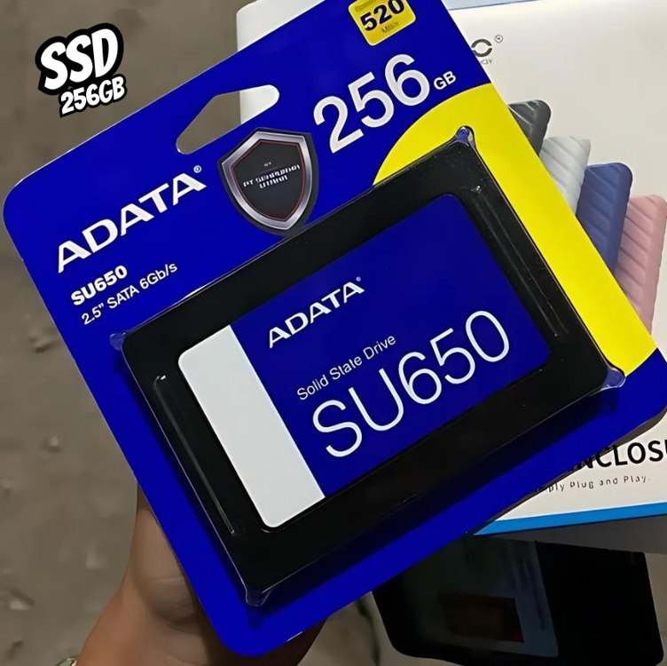 SSD SATA ADATA, 256GB, Leitura: 540MB/s e Gravação: 450MB/s, Preto – ASU650SS-256GT-R