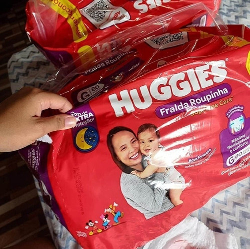 Huggies Fralda Roupinha Supreme Care G 60 Un.jpg