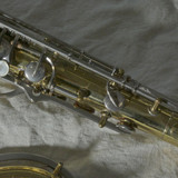 c001