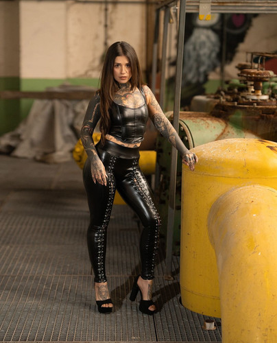 460397912 18096677572456576 3489937170537767575 janacatwing