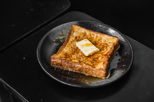 French toast maple syruo.jpg