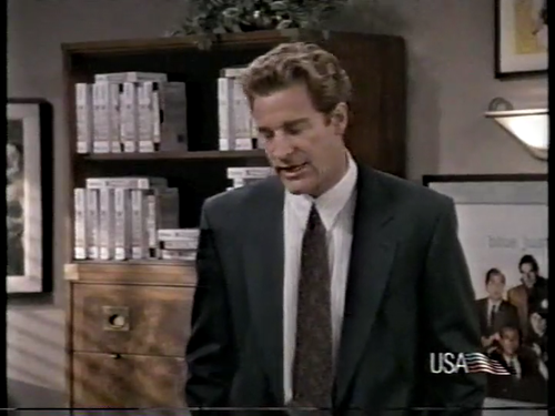 cap ALMOST PERFECT S01E02 00 08 28 04.png