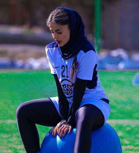 434218767 1179004866799490 2102374075557155018 @sanazrabielaleh