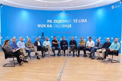 458802953 827971612847324 102967696590047518 n.jpg?stp=dst jpg p526x395& nc cat=104&ccb=1 7& nc sid=.jpg