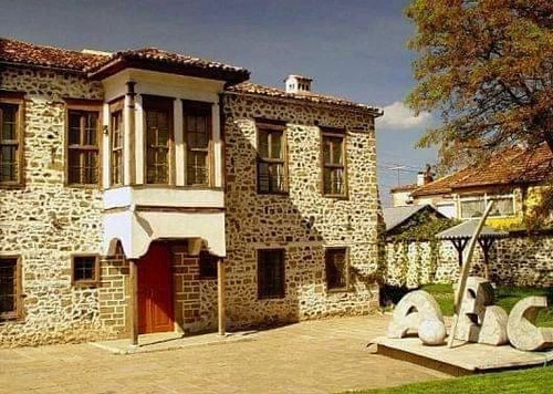 459123185 18455576962031870 4322298750023609580 n.jpg?stp=dst jpg& nc cat=110&ccb=1 7& nc sid=127cfc.jpg