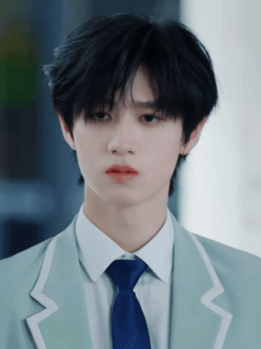 3CD7770D 1027 4575 A5A6 41EEB544426D.gif