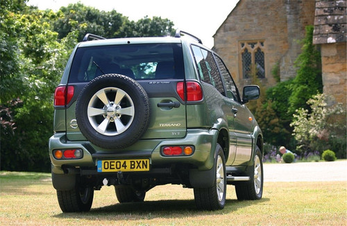 d nissan terrano ii 1993 2.jpg