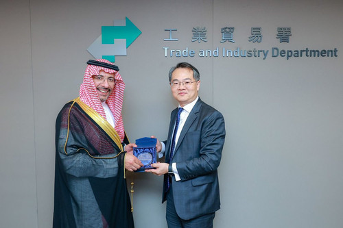 GW45m TXQAAdP8w?format=jpg.jpg