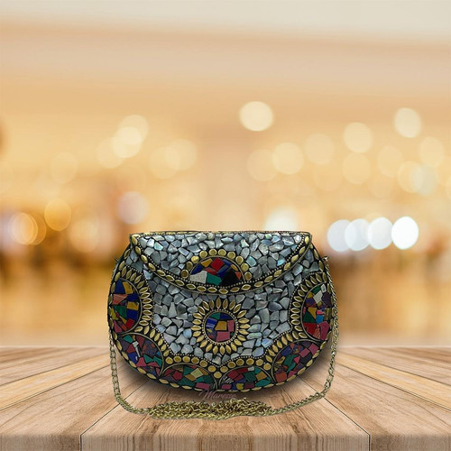 Best Company of Bags: Themaresse's Antique Brass Multicolour Clutch.jpg