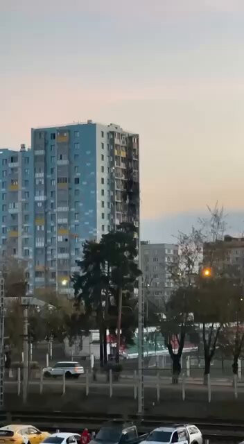 6vJCei0 l7vUzT T.jpg