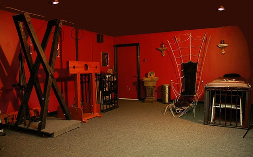 bdsm dungeon 900.jpg