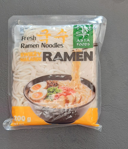 świeży ramen 200g 3,9.jpg