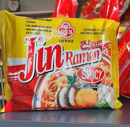 Jin Ramen ostre 120g 8,10.jpg