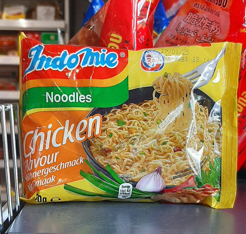zupki Indomie smak kurczaka 70g 3,00.jpg