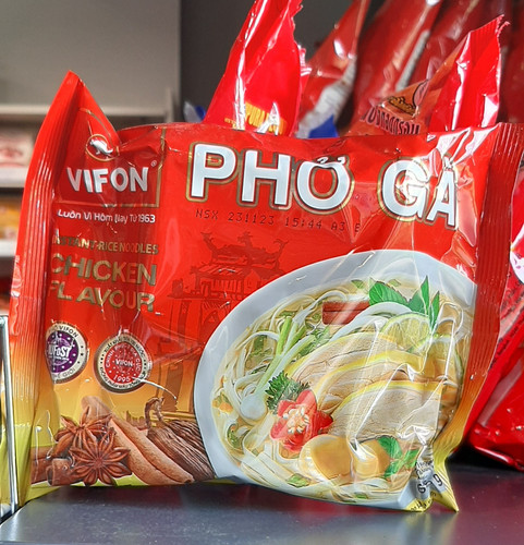 Pho smak kurczaka 65g 4,00.jpg