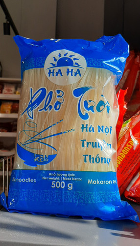 makaron ryżowy wstążki 500g 8,80.jpg