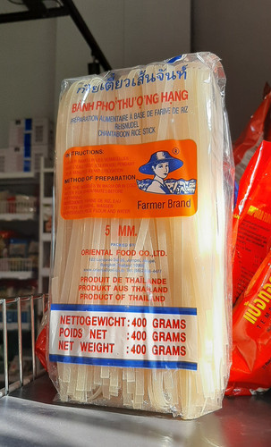 makaron ryżowy wstążki 5mm 500g 7,80.jpg