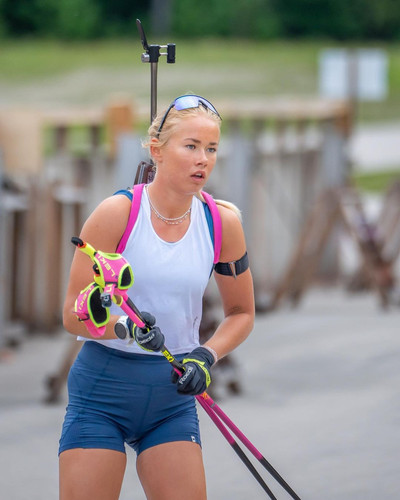 rollerbladng412Trainingseinheit mit @julia kink in der @chiemgauarena . @julia kink @nordicfocus