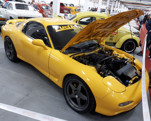 Mazda RX 7 FD '93 amarelo