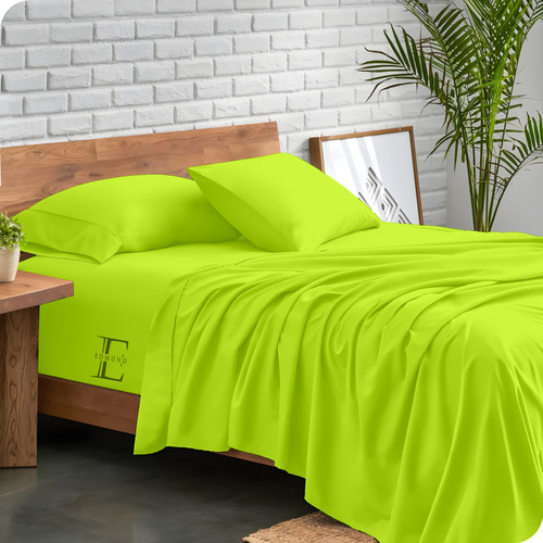 Parrot Green (8).jpg