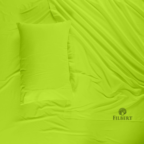 Parrot Green (6).jpg