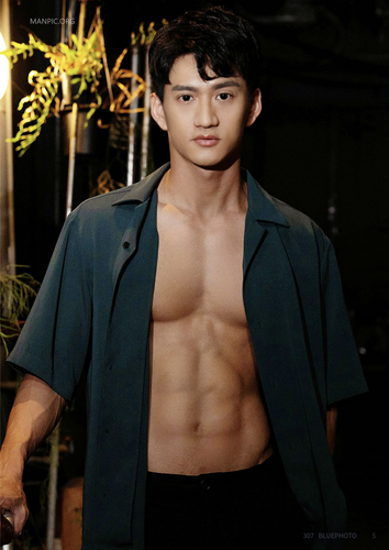 Bluephoto307 (19).png