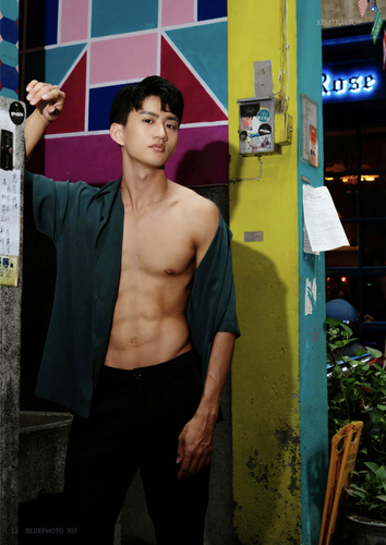 Bluephoto307 (26).png
