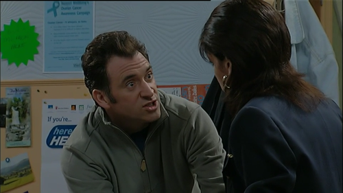 cap Emmerdale Episode 3702 (Apr 1 2004) PDTV x264 00 06 08 04.png