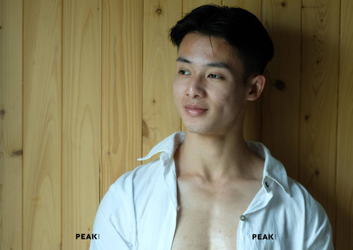 002.jpg