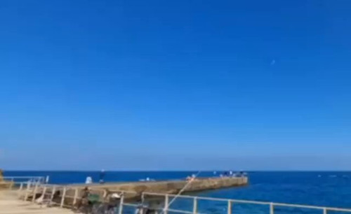 isA7SrHAi385nBma.jpg