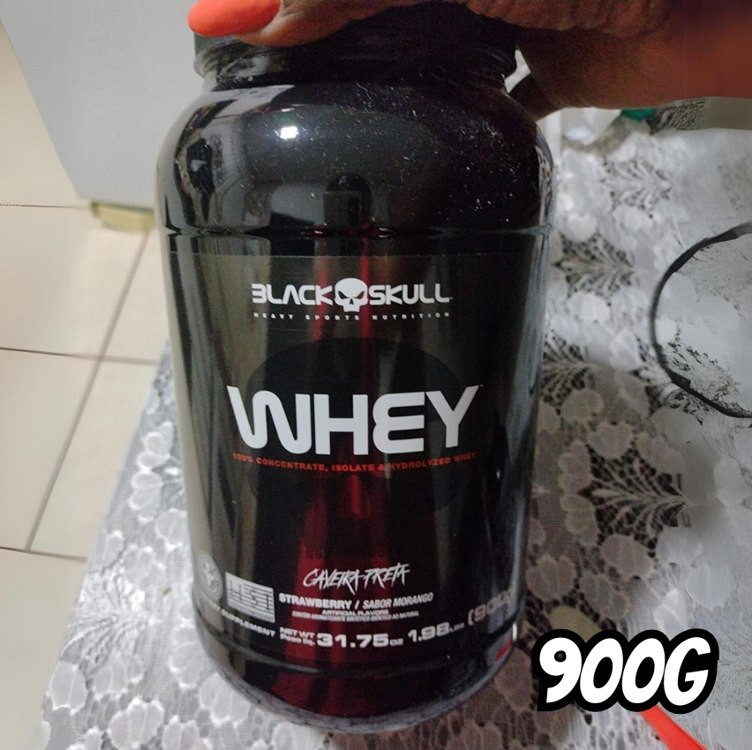 Black Skull Whey 100% Concentrado Isolado Hidrolisado, Morango – 900 g