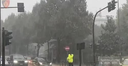 133292231087497917?url=https%3A%2F%2Fshqiptarja.com%2Fuploads%2F780x440%2F1728050322 policia.JPG&fb .jpg