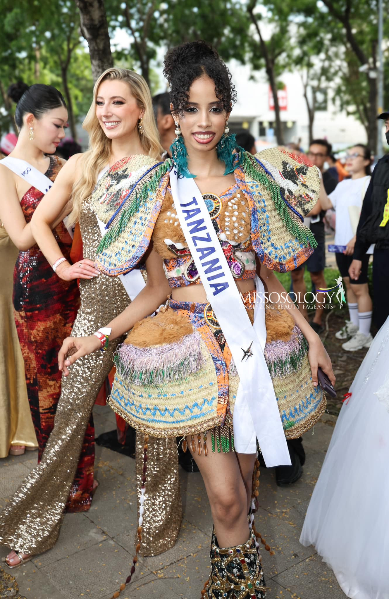 candidatas a miss cosmo 2024. final: 05 oct. sede: vietnam. - Página 13 DbhiiYX