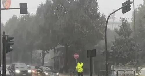 144101361924741088?url=https%3A%2F%2Fshqiptarja.com%2Fuploads%2F539x308%2F1728050322 policia.JPG%3Fv.jpg