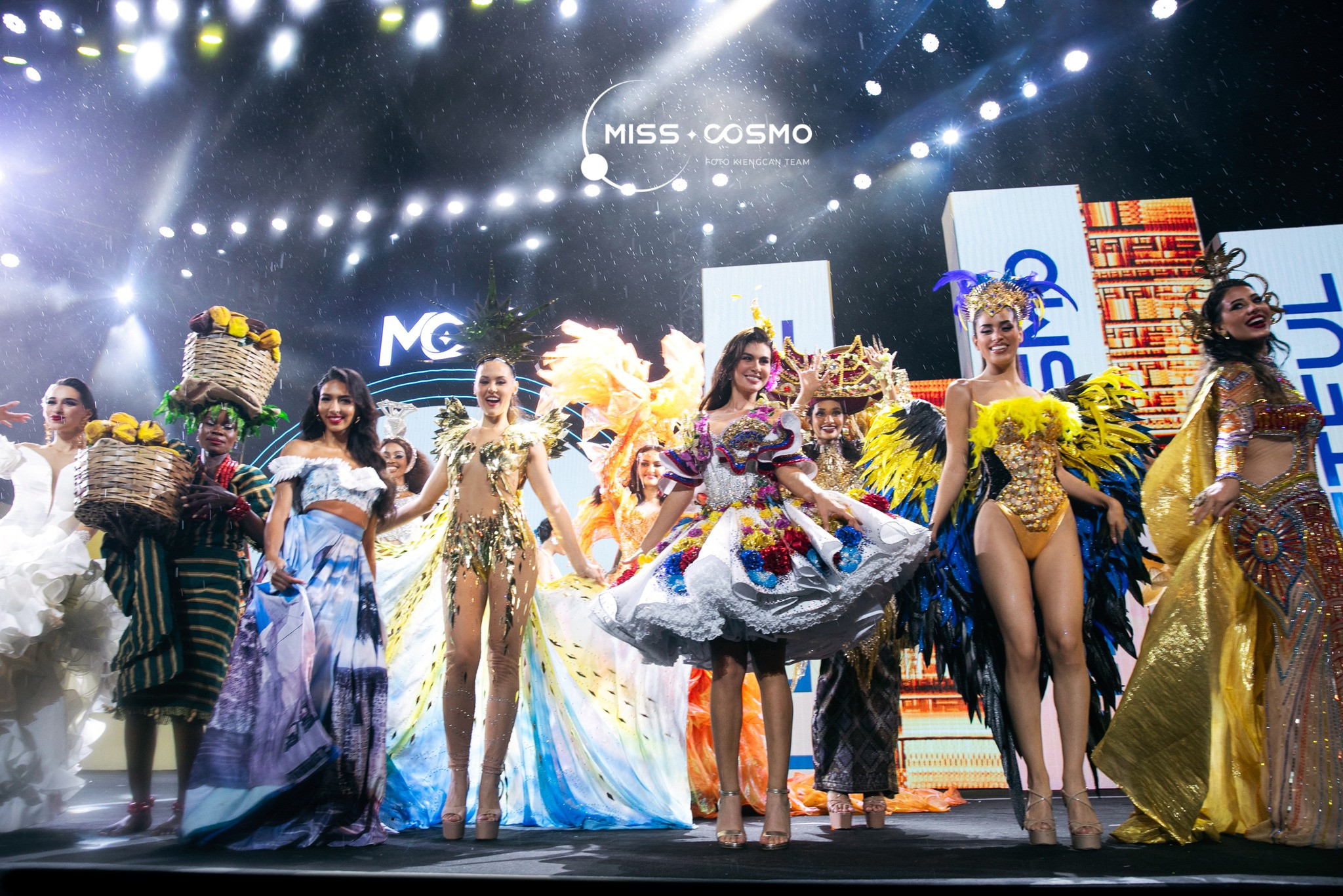 candidatas a miss cosmo 2024. final: 05 oct. sede: vietnam. - Página 14 DbjJiiX