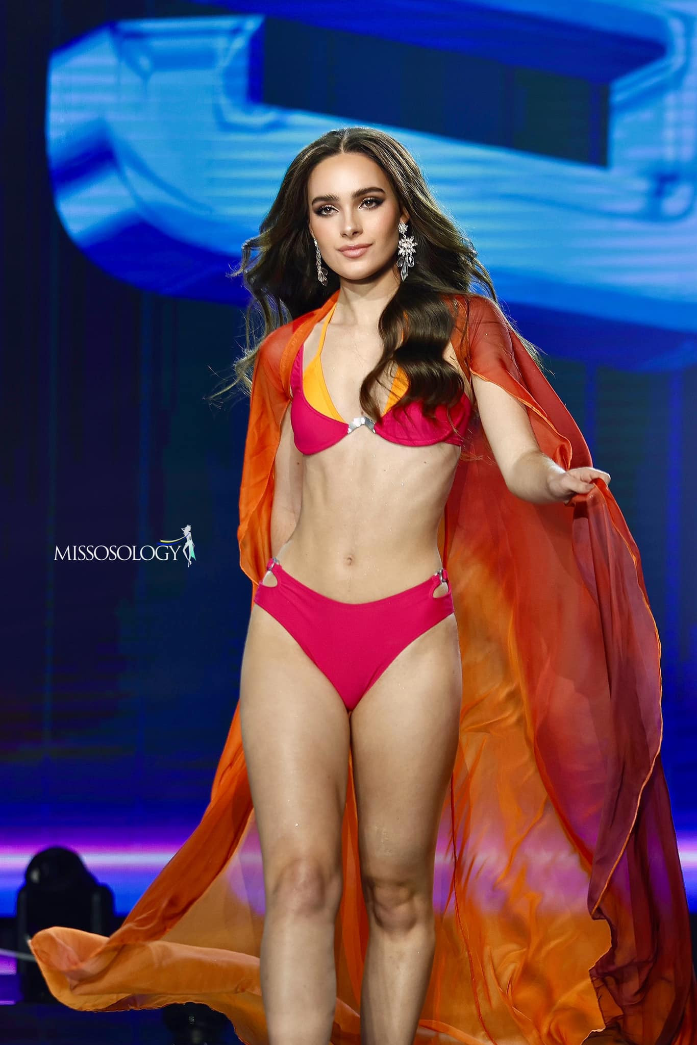 preliminary competition de candidatas a miss cosmo 2024. - Página 3 DbpLGXR