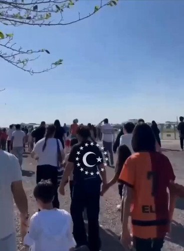 BoJtRGpR s4F5dcQ.jpg