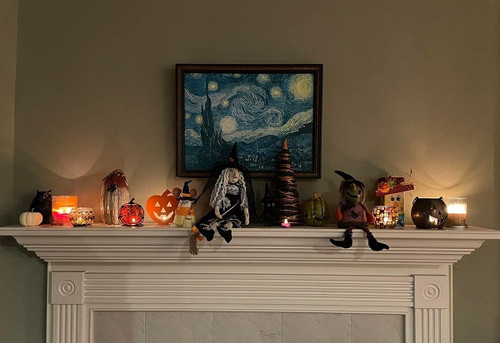 decor sur ma cheminee halloween.jpg