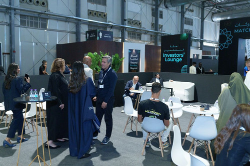 GWj iB8XYAAMT3r?format=jpg.jpg