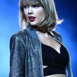 (23) Taylor Swift