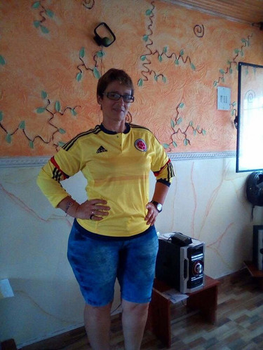 tapatalk 1714043484247 COLOMBIANA.jpg