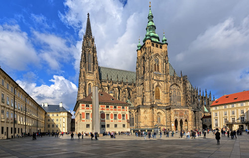 Prague Castle, Czech Republic.jpg