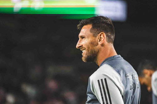 1FDFA6DC 388C 460D 8895 9E7F4923489A.jpg